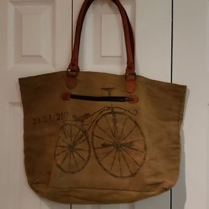 Canvas tote